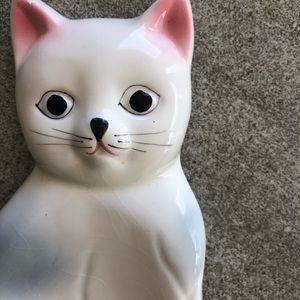 Vintage ceramic white kitty cat spoon rest.